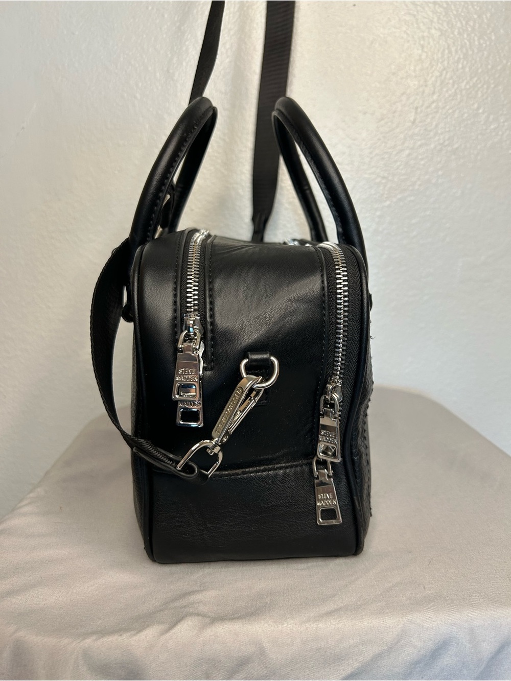 Steve Madden Black Pebbled Satchel with Top Handles - Picture 2 of 11